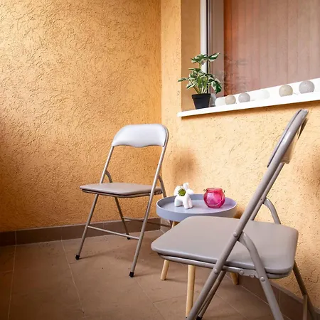 Casita - Free Private Parking & Metro Station Daire
