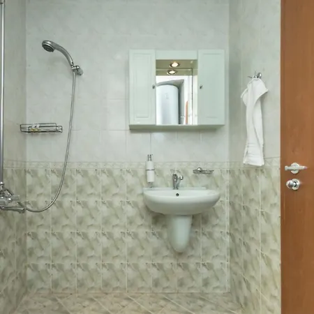 Casita - Free Private Parking & Metro Station Daire Sofya